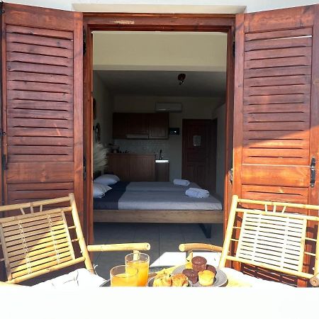 Jimmy'S Guest House Skiathos מראה חיצוני תמונה