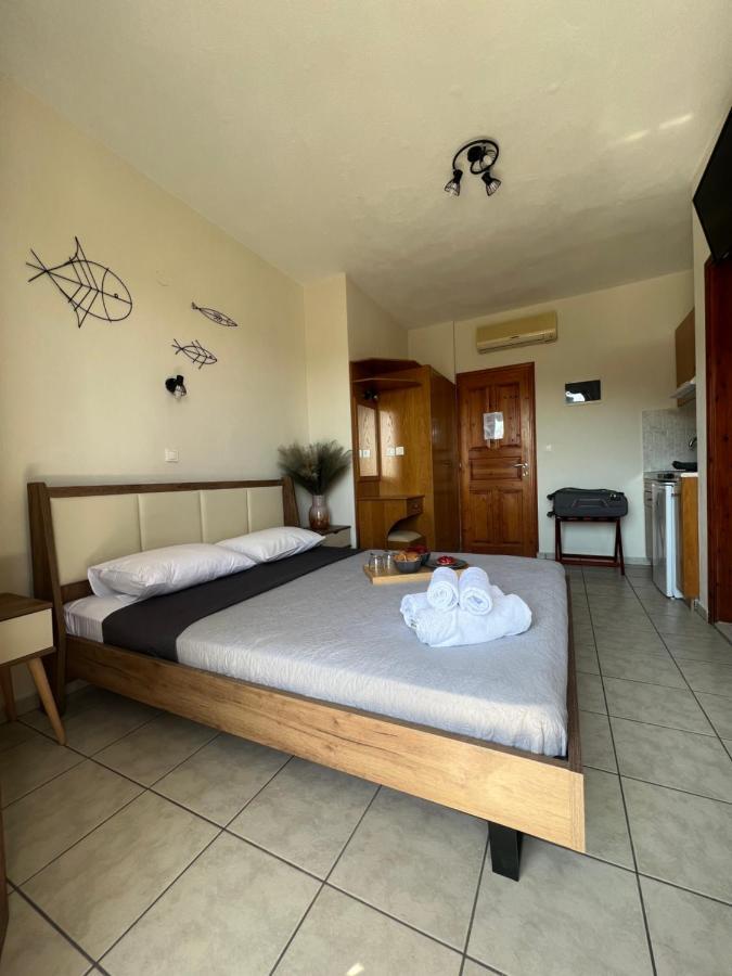 Jimmy'S Guest House Skiathos מראה חיצוני תמונה