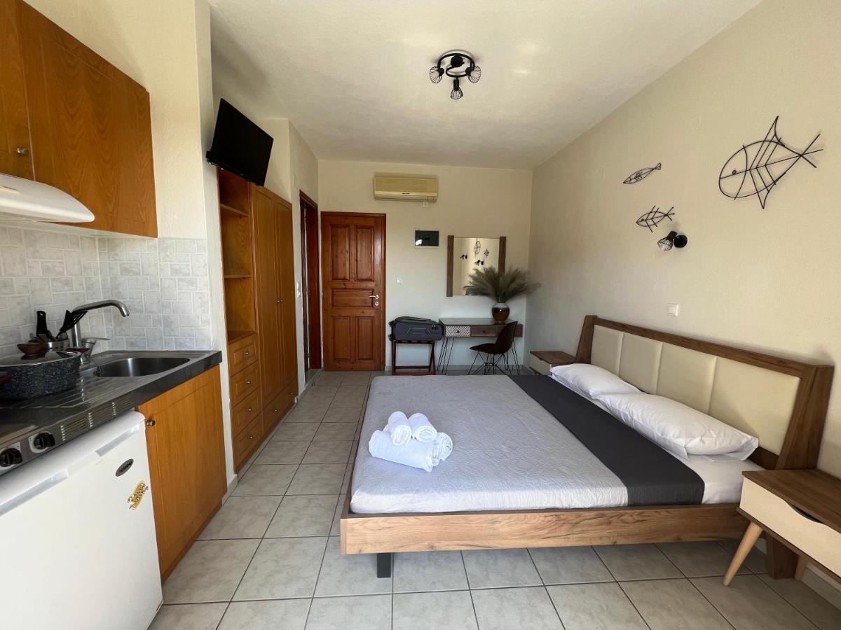 Jimmy'S Guest House Skiathos מראה חיצוני תמונה