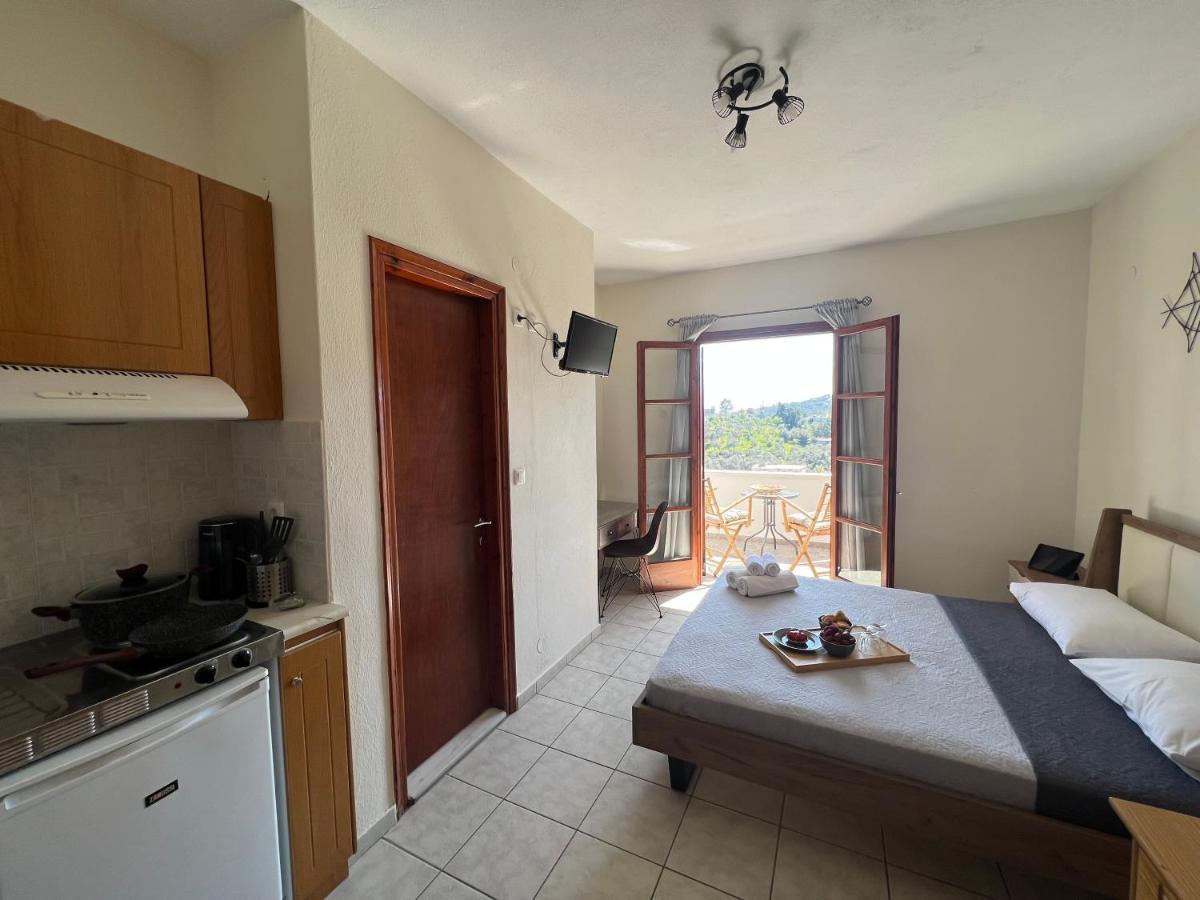 Jimmy'S Guest House Skiathos מראה חיצוני תמונה