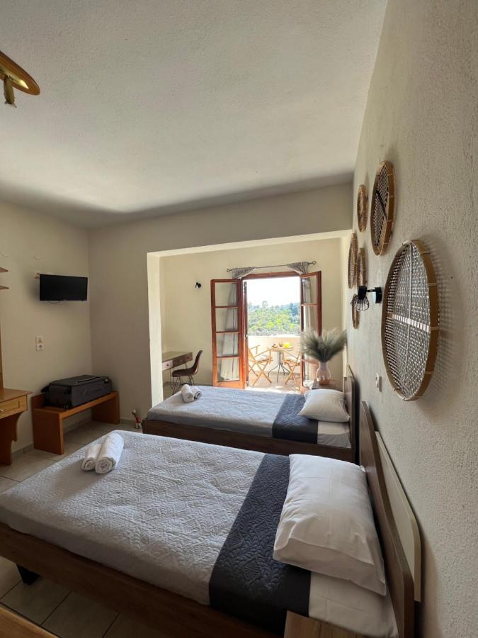 Jimmy'S Guest House Skiathos מראה חיצוני תמונה